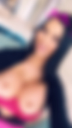 Jasmine Jae Onlyfans Rip June 2021/Images/11962792-9D72E7C7-968F-4939-914A-879328EC67C8.jpeg