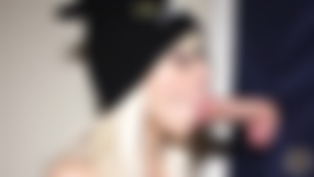 Kawaii_Girl/119 Gloryhole Blowjob.mp4