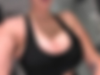 [OnlyFans.com] GiannaMichaels - Update/Images/00021b30-8ecc-413c-b230-15e66e8dfb3d(1).jpg