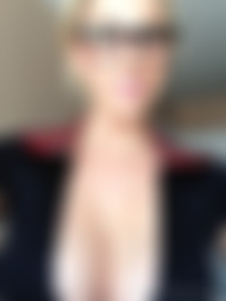 [OnlyFans.com] GiannaMichaels - Update/Images/080734e9-c467-4010-8e13-2434047e6ff8.jpg