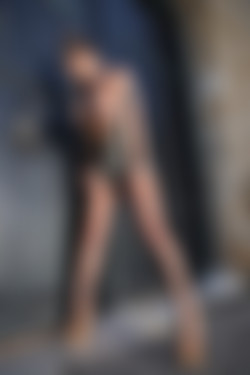 [photodromm.com] 2015-01/[photodromm.com] - 2015.01.18 - Vivien - Shades Of Grey (x50) 1333x2000/07l.jpg
