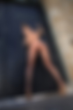 [photodromm.com] 2015-01/[photodromm.com] - 2015.01.18 - Vivien - Shades Of Grey (x50) 1333x2000/35l.jpg