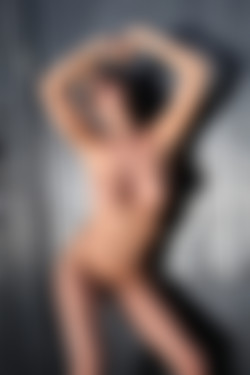 [photodromm.com] 2015-01/[photodromm.com] - 2015.01.18 - Vivien - Shades Of Grey (x50) 1333x2000/37l.jpg