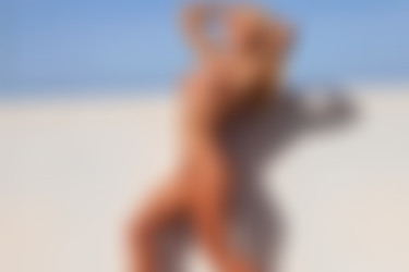 [photodromm.com] 2015-12/[photodromm.com] - 2015.12.24 - Brigitta - Red, White & Blonde II (x50) 2000x3000/35l.jpg