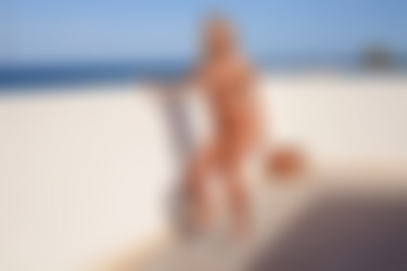 [photodromm.com] 2015-12/[photodromm.com] - 2015.12.24 - Brigitta - Red, White & Blonde II (x50) 2000x3000/43l.jpg