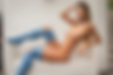 [photodromm.com] 2018-09/[photodromm.com] - 2018.09.26 - Claudia - Jeans Revolution II (x46) 2000x3000/21l.jpg