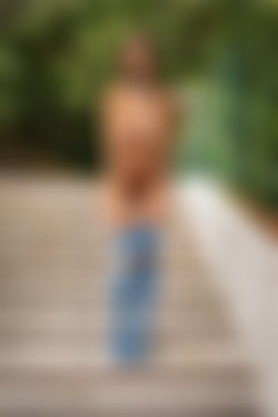 [photodromm.com] 2018-09/[photodromm.com] - 2018.09.26 - Claudia - Jeans Revolution II (x46) 2000x3000/30l.jpg