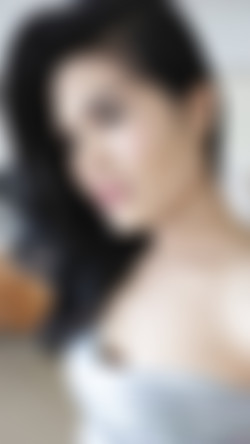 HelloLadyboy.com 4/1Amp1_Romance/amp1_romance_012-by-am.jpg