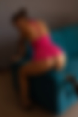 [PHD] 2024-11/18 Jenielou - Exploring The Sofa 2/05l.jpg
