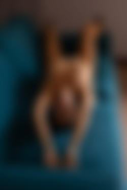 [PHD] 2024-11/18 Jenielou - Exploring The Sofa 2/32l.jpg