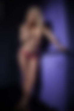 [photodromm.com] 2015-02/[photodromm.com] - 2015.02.18 - Bexie - Dangerous II (x50) 1333x2000/18l.jpg