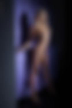 [photodromm.com] 2015-02/[photodromm.com] - 2015.02.18 - Bexie - Dangerous II (x50) 1333x2000/44l.jpg
