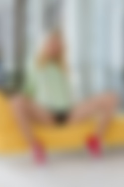 Izzy Delphine/18OnlyGirls.com 2014-01-17 Izzy Delphine - Seduction Tricks/001.jpg