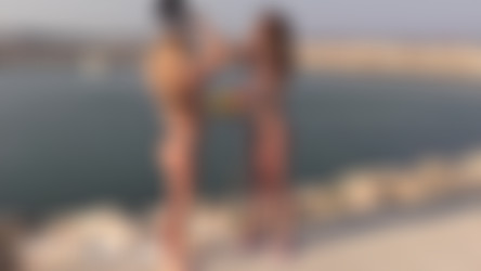 [ u-got-it-flaunt-it — VIDEO 2019–2020 ]/2019/2019-06-14 - Bianca and Roxi.mp4